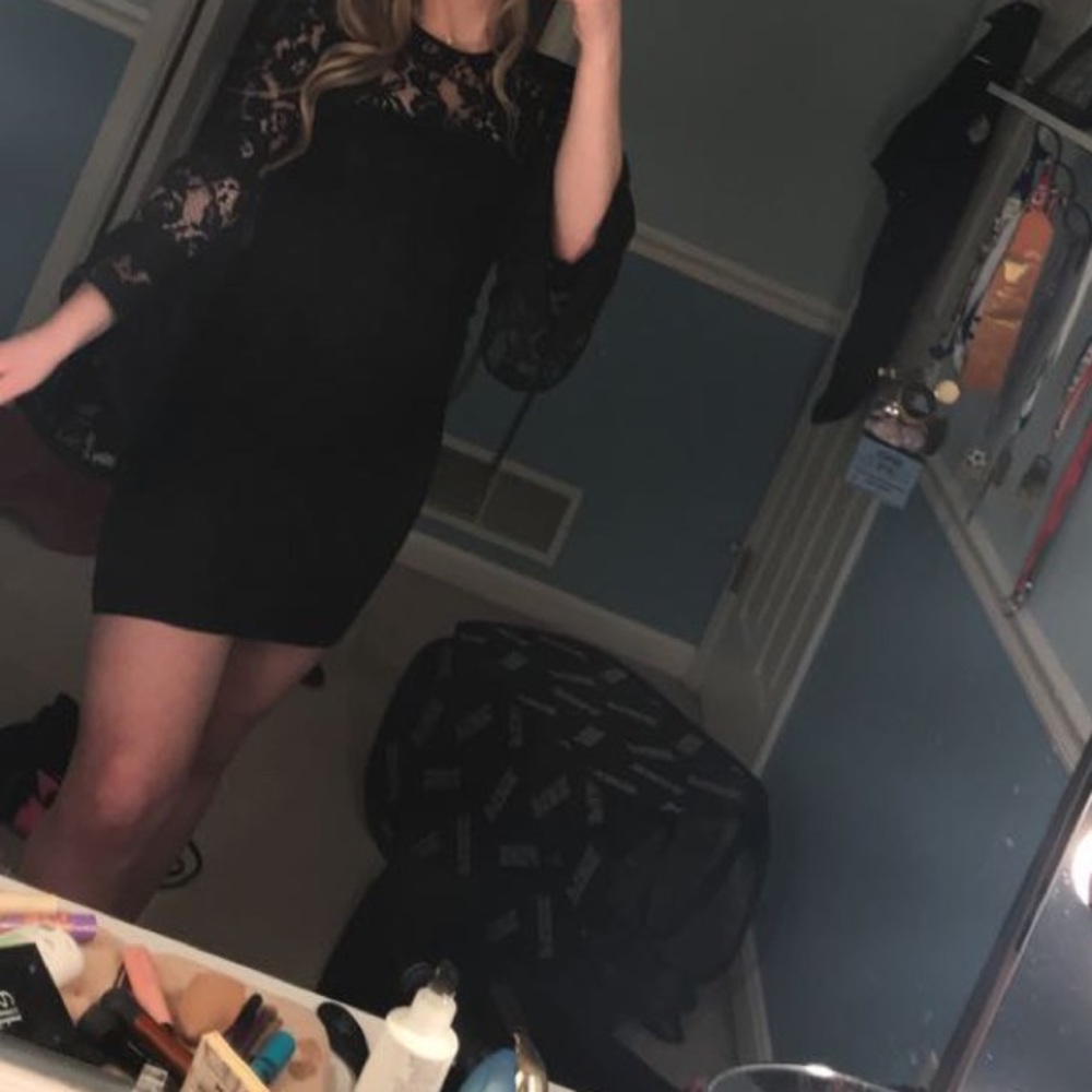 Express Bodycon Lace Dress